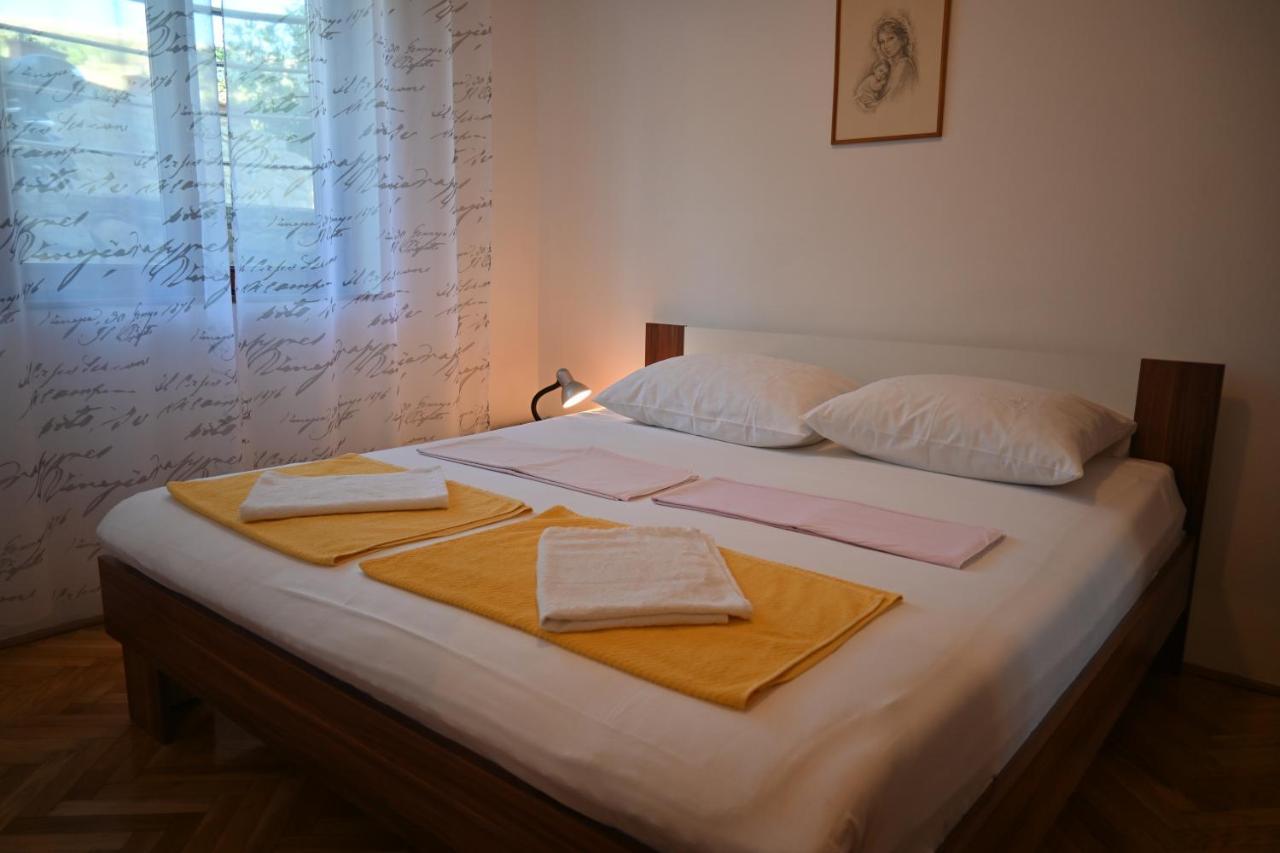 Apartments Tea Pag Pag Town Zewnętrze zdjęcie