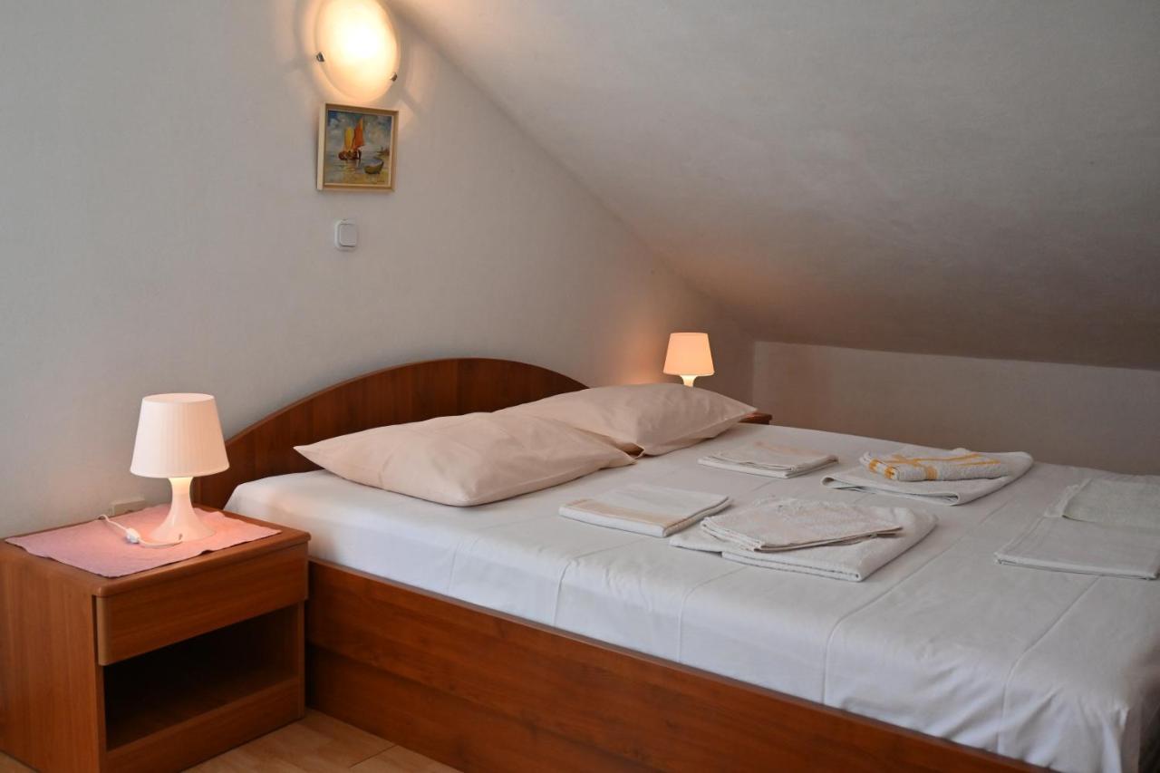 Apartments Tea Pag Pag Town Zewnętrze zdjęcie