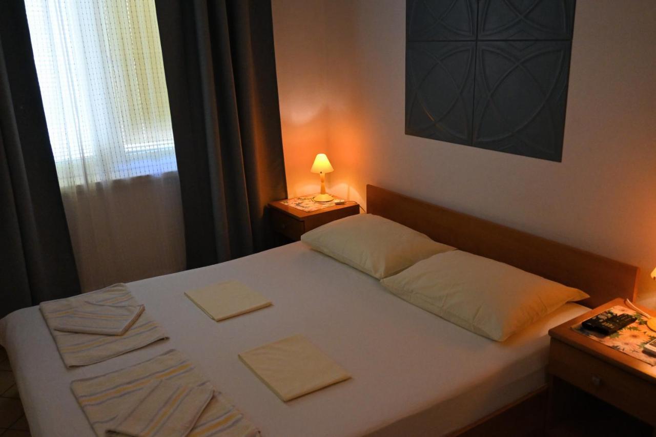 Apartments Tea Pag Pag Town Zewnętrze zdjęcie