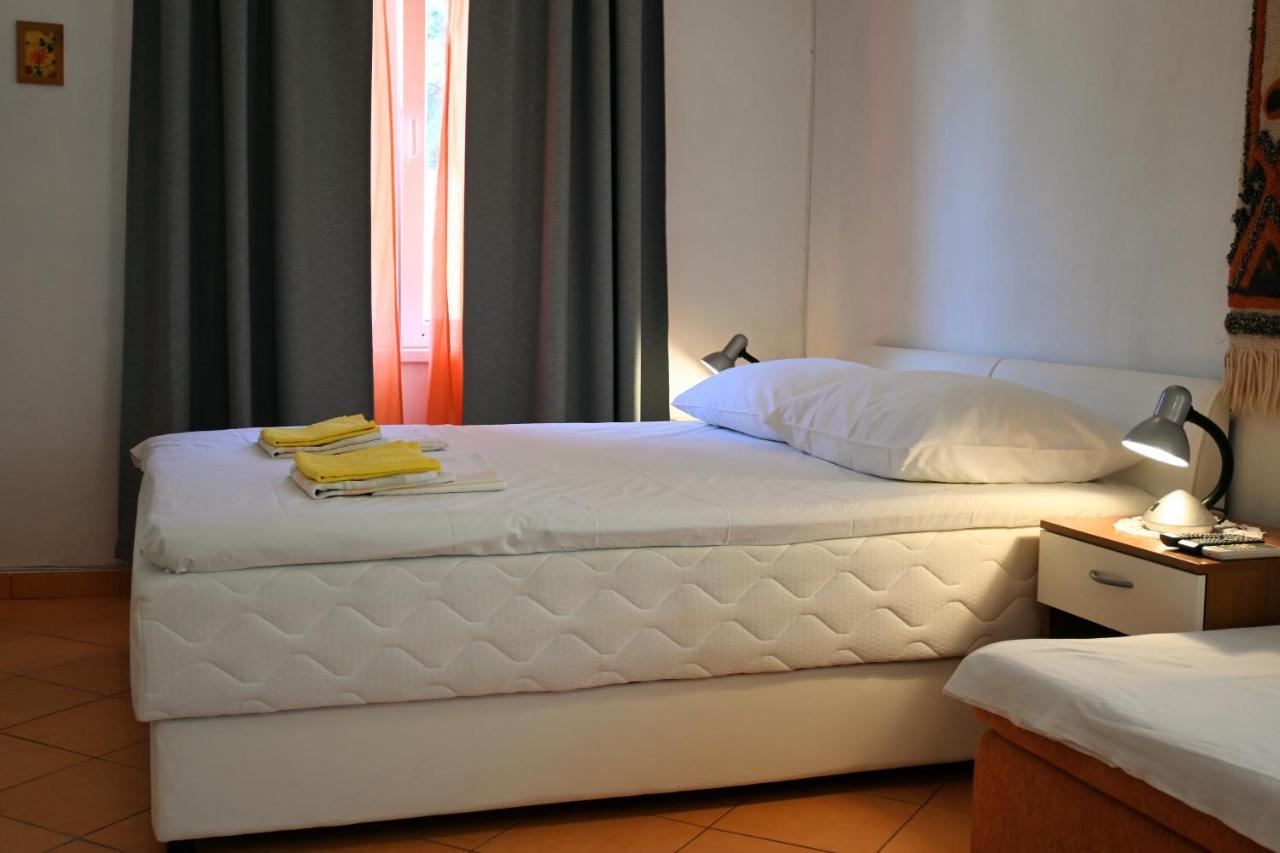 Apartments Tea Pag Pag Town Zewnętrze zdjęcie